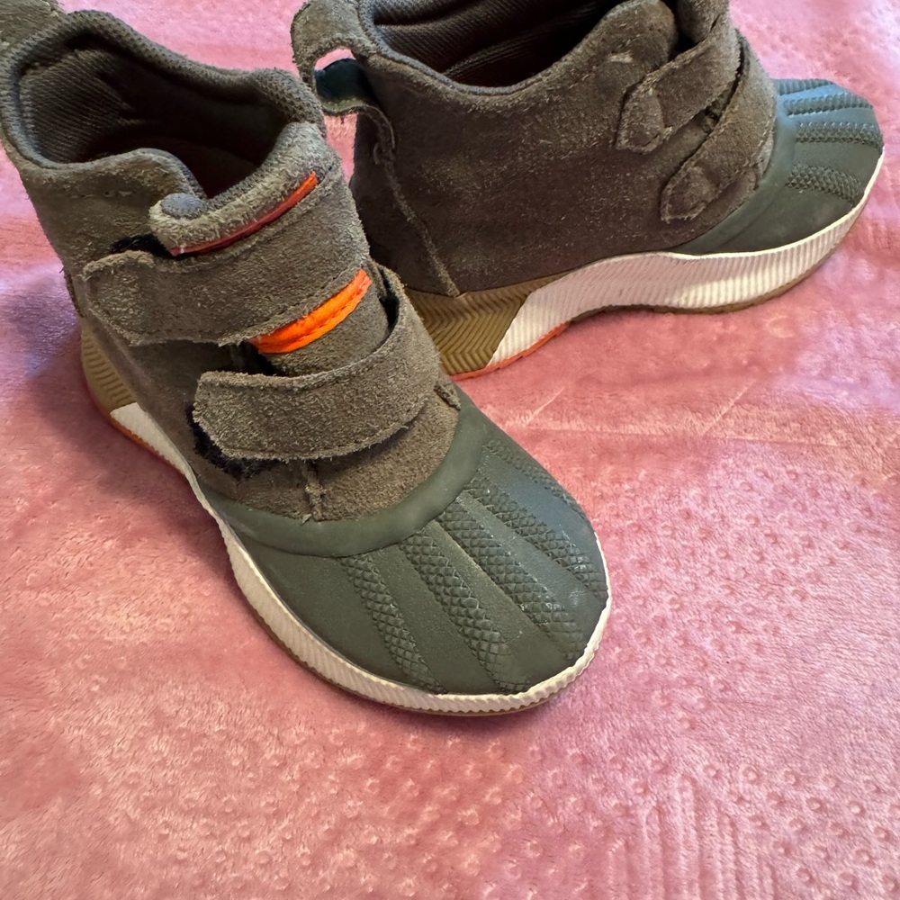 Sorel Gray and Orange Sneakers/Snow boots  with Velcro Closure